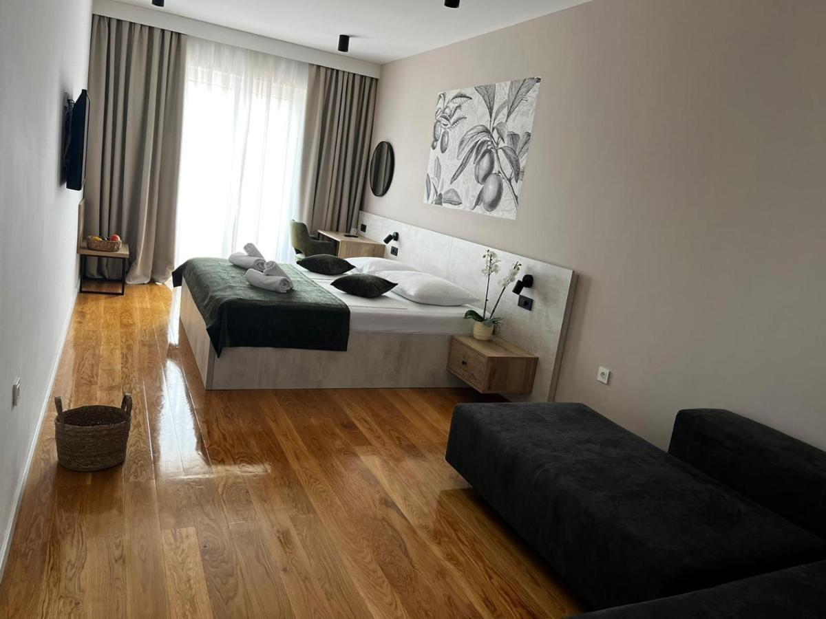Memori Bed&Breakfast Rab Town Eksteriør bilde
