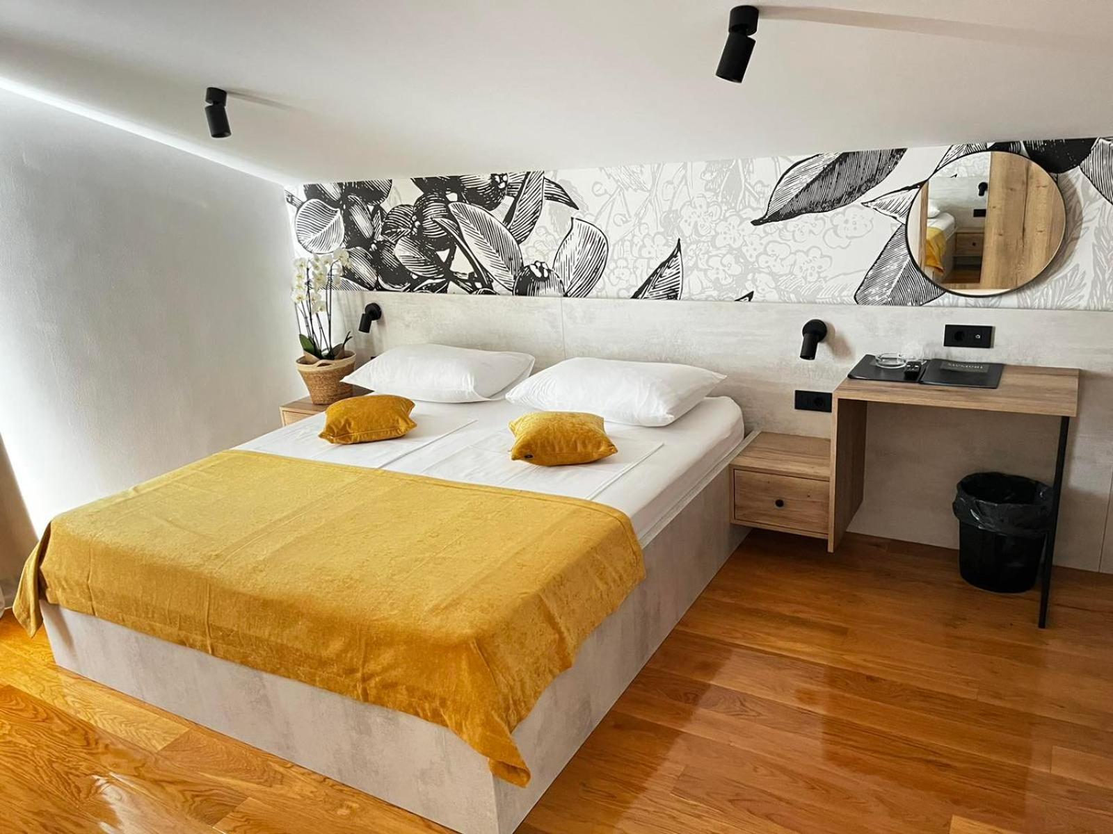 Memori Bed&Breakfast Rab Town Eksteriør bilde